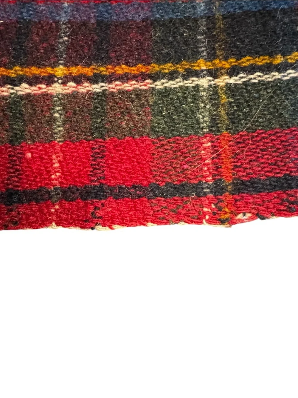 Vintage Unbranded Wool Plaid Tartan Blanket in Red/Blue/Green Plaid w Fringe